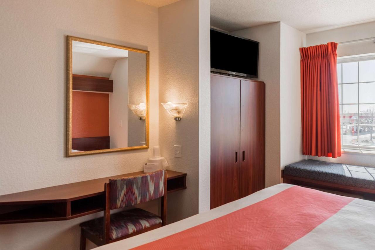 Motel 6-Olathe, Ks Luaran gambar